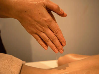 Full Body Oil Massage